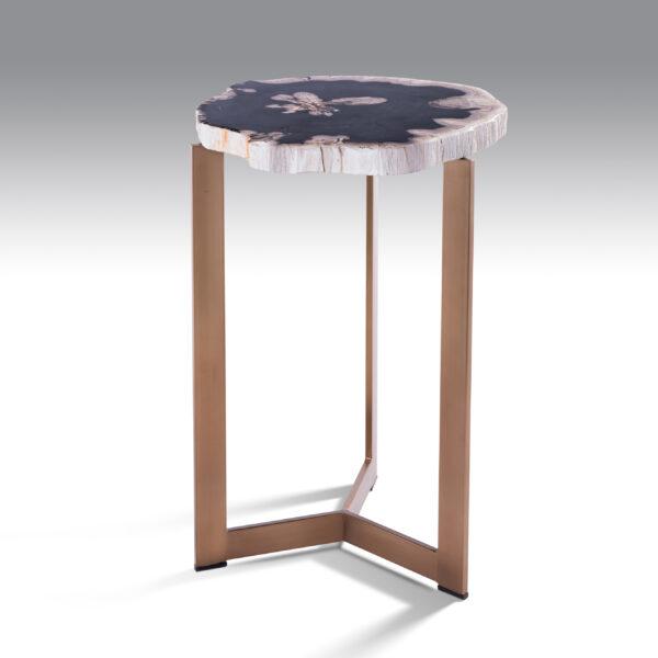 accuser side table